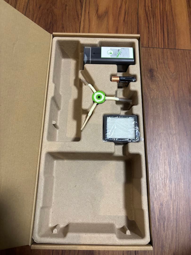 【最終値下げ】iRobot Roomba i7+ 自動ゴミ収集機能付き‼️