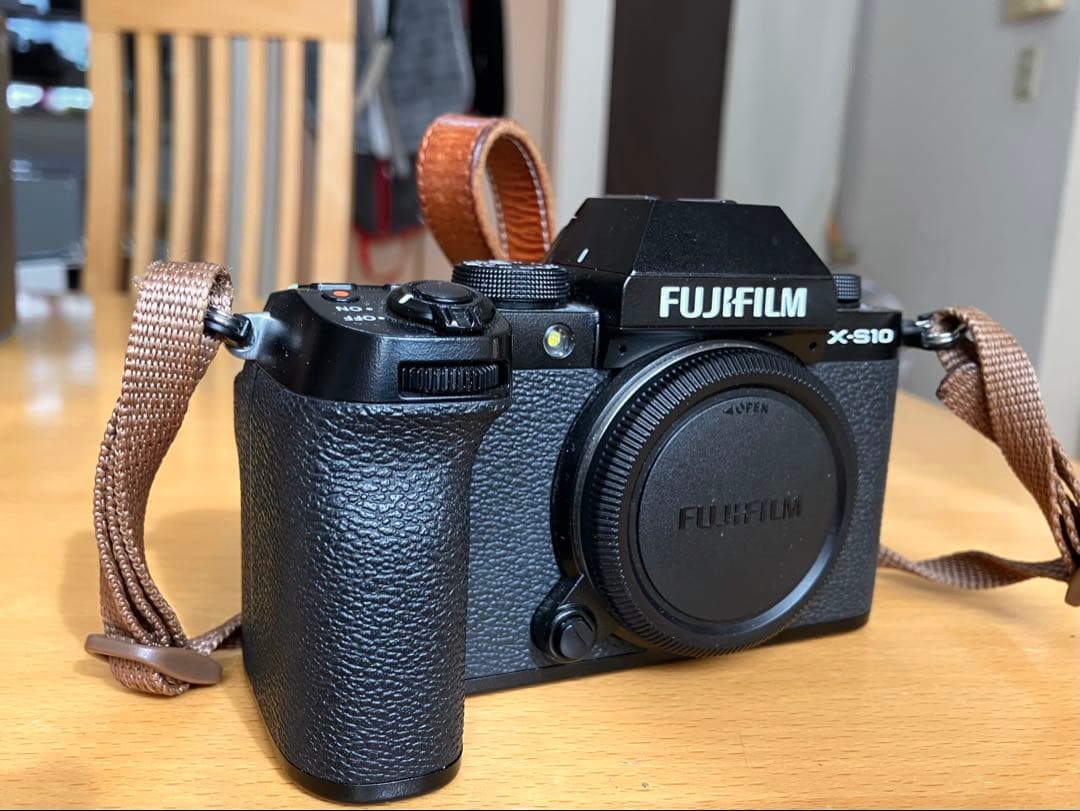 Tony　FUJIFILM X-S10 ブラック　付属品完備　美品