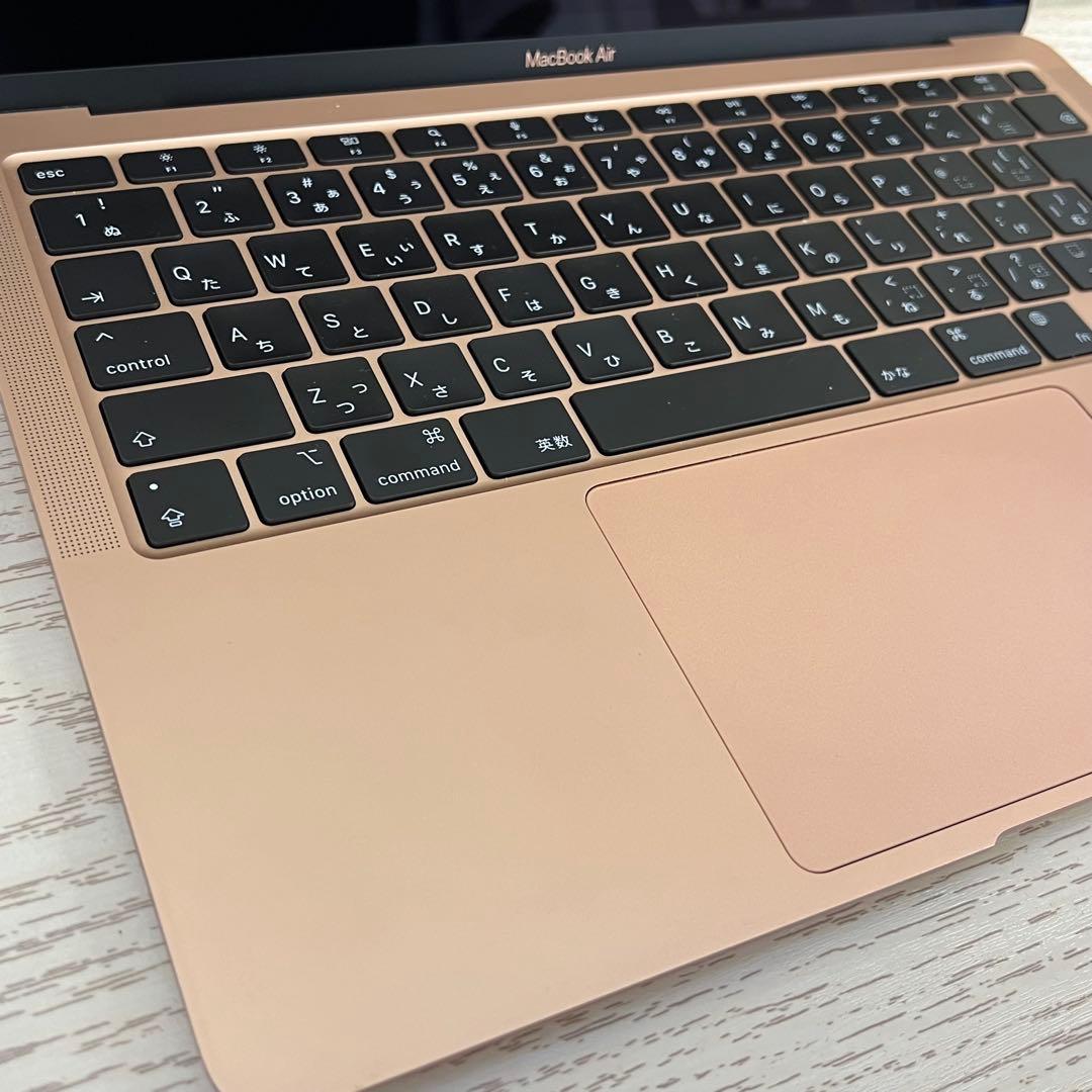 MacBookAir 13インチ 2020 Apple M1 8GB 256GB