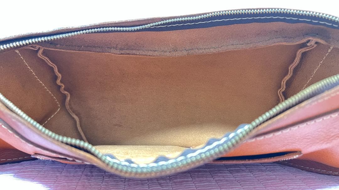 HERZ ボディバッグ F-1（おまけ付き）