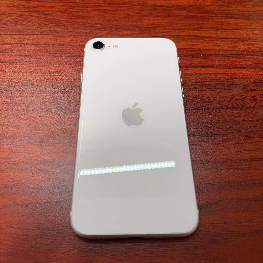 iPhone SE 第2世代 ホワイト