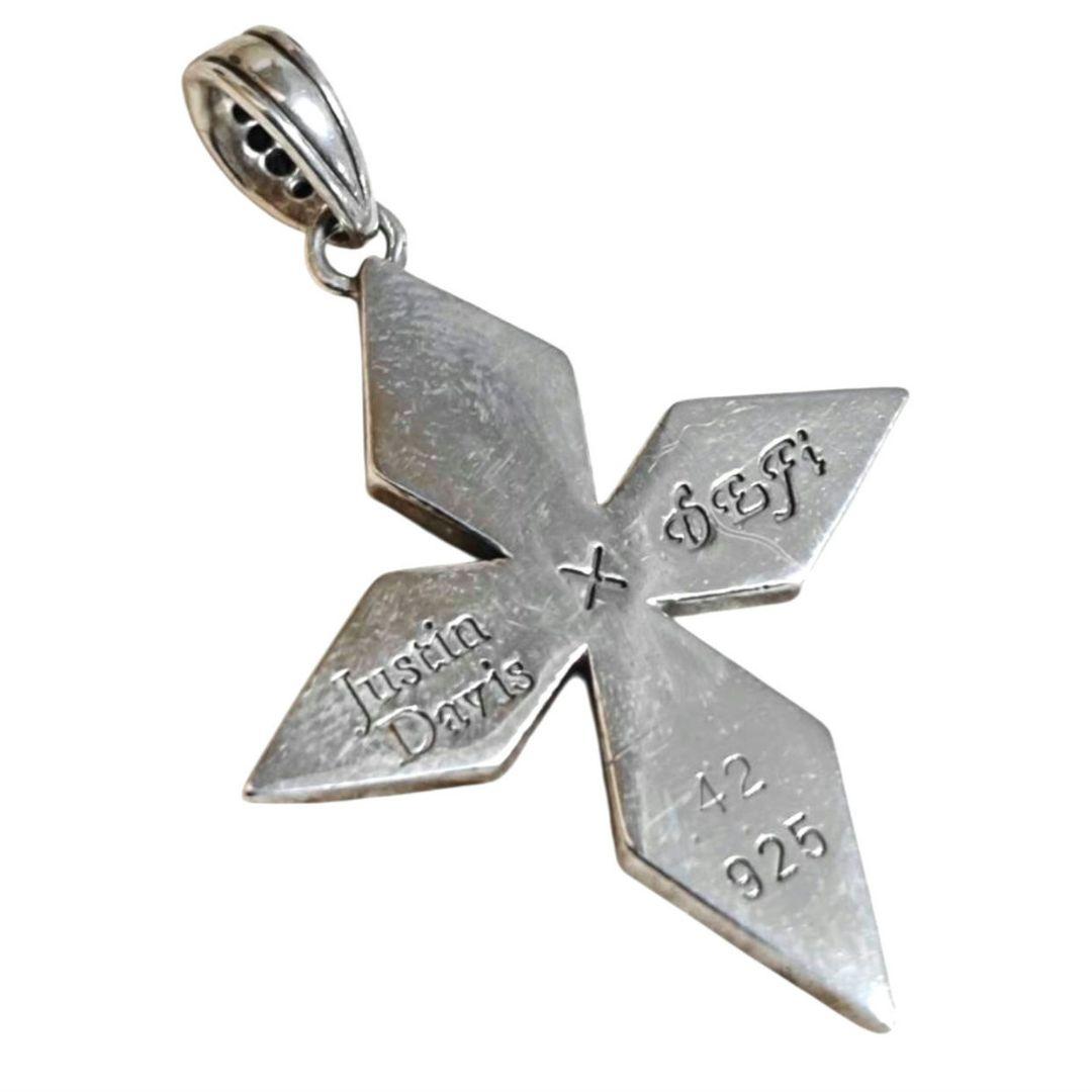 JustinDavis　クロス　ジルコニア　ブラック　トップ　チャーム