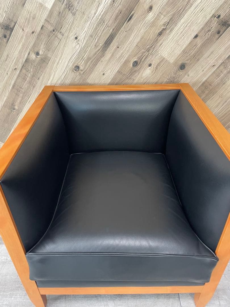 フィリップ・ユーレル Cassina カッシーナ アームチェア ①