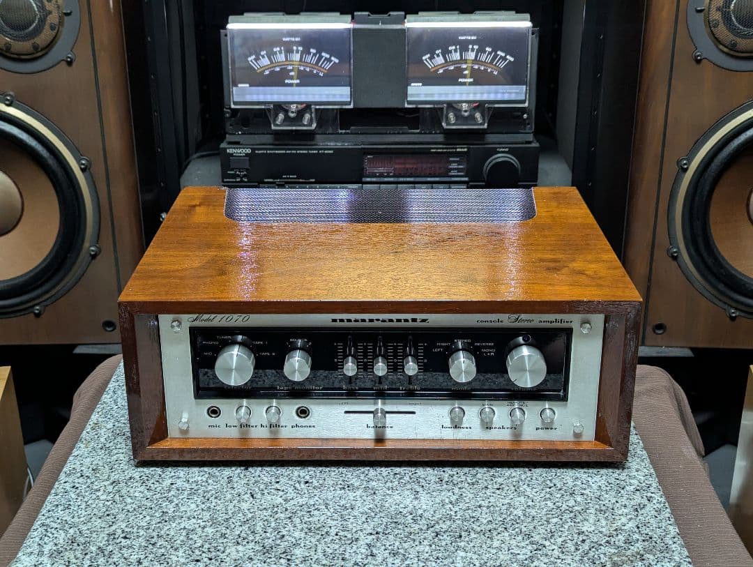 Marantz　Model1070 プリメインアンプ　修理、チューンナップ済み！