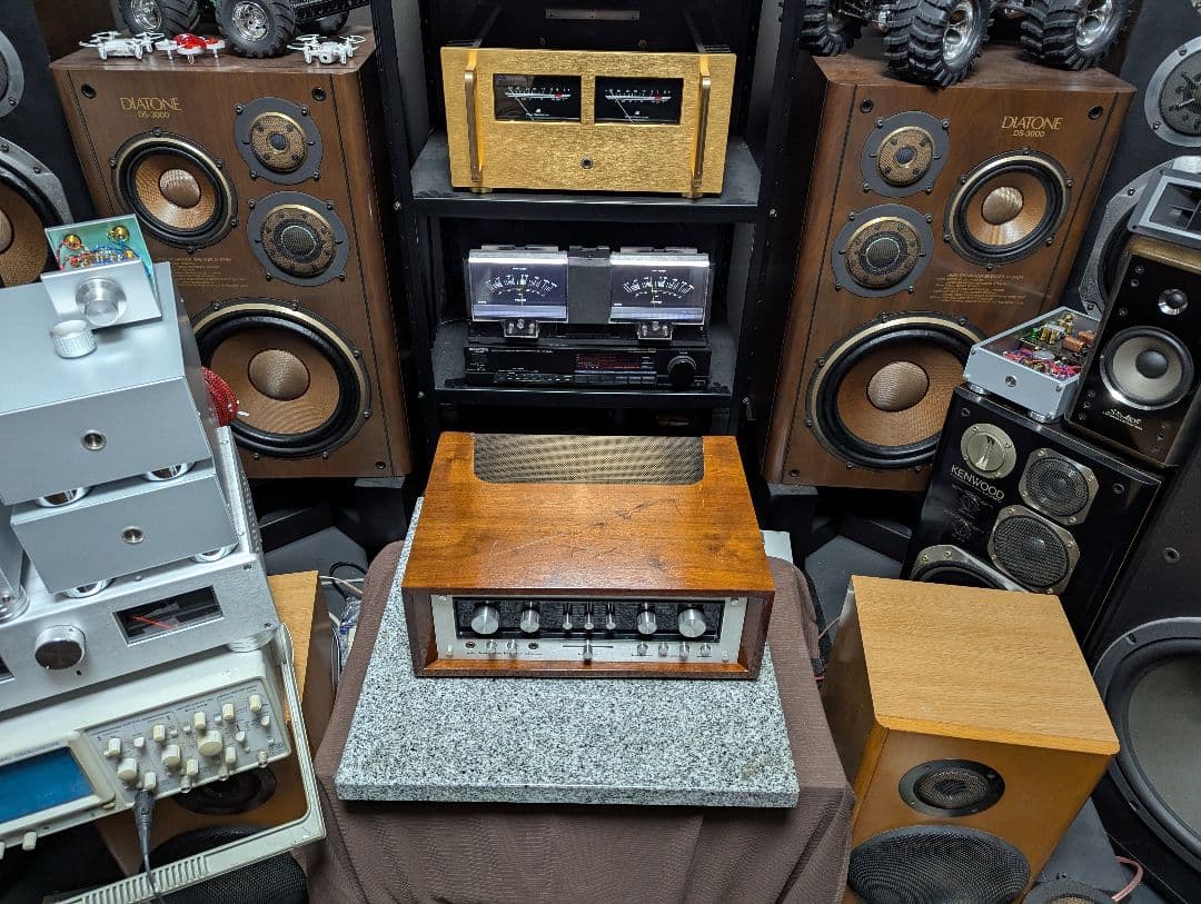 Marantz　Model1070 プリメインアンプ　修理、チューンナップ済み！