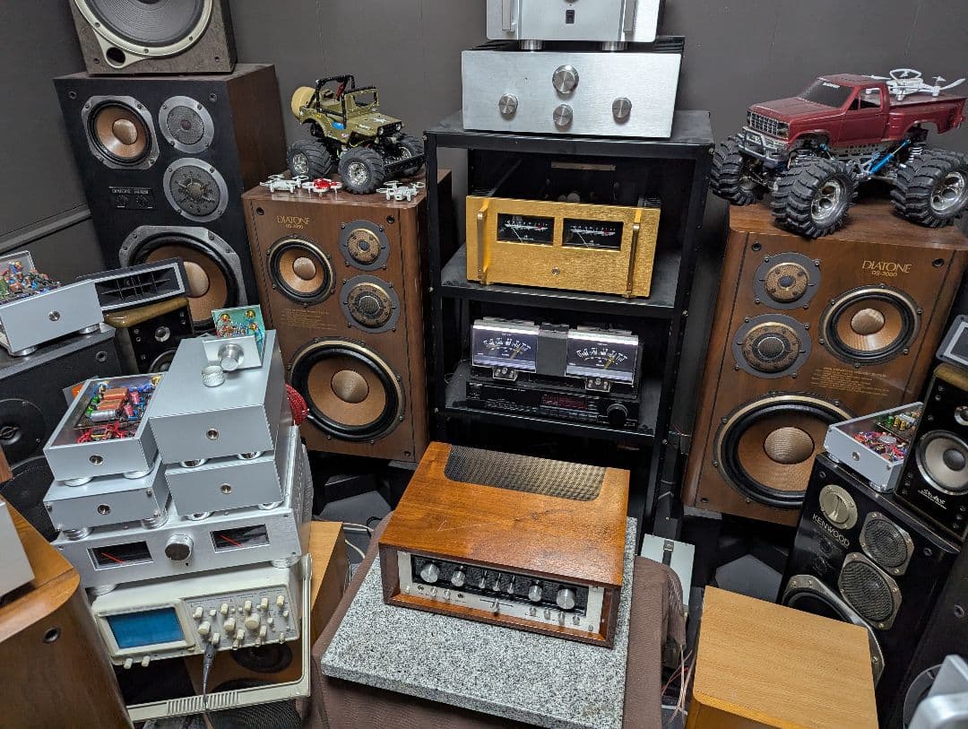 Marantz　Model1070 プリメインアンプ　修理、チューンナップ済み！