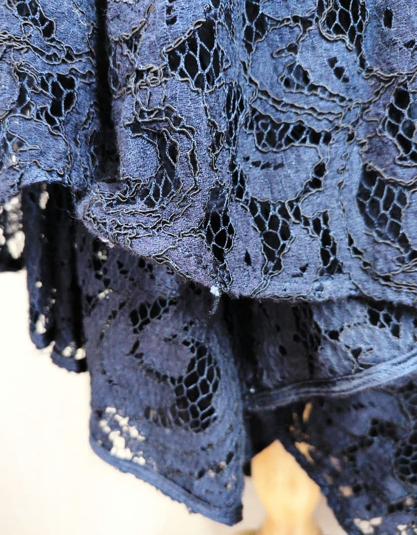 うに様♡【CAROLINA HERRERA】総レース ロングドレス ネイビー