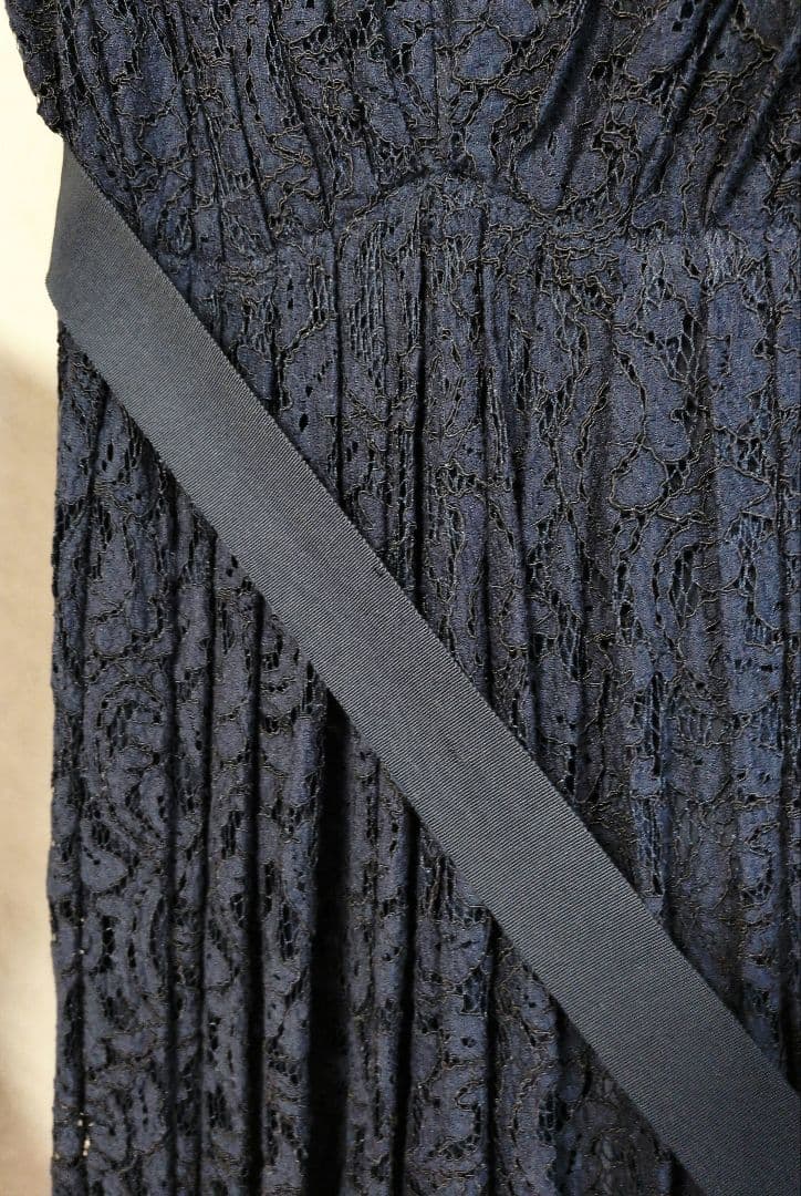 うに様♡【CAROLINA HERRERA】総レース ロングドレス ネイビー