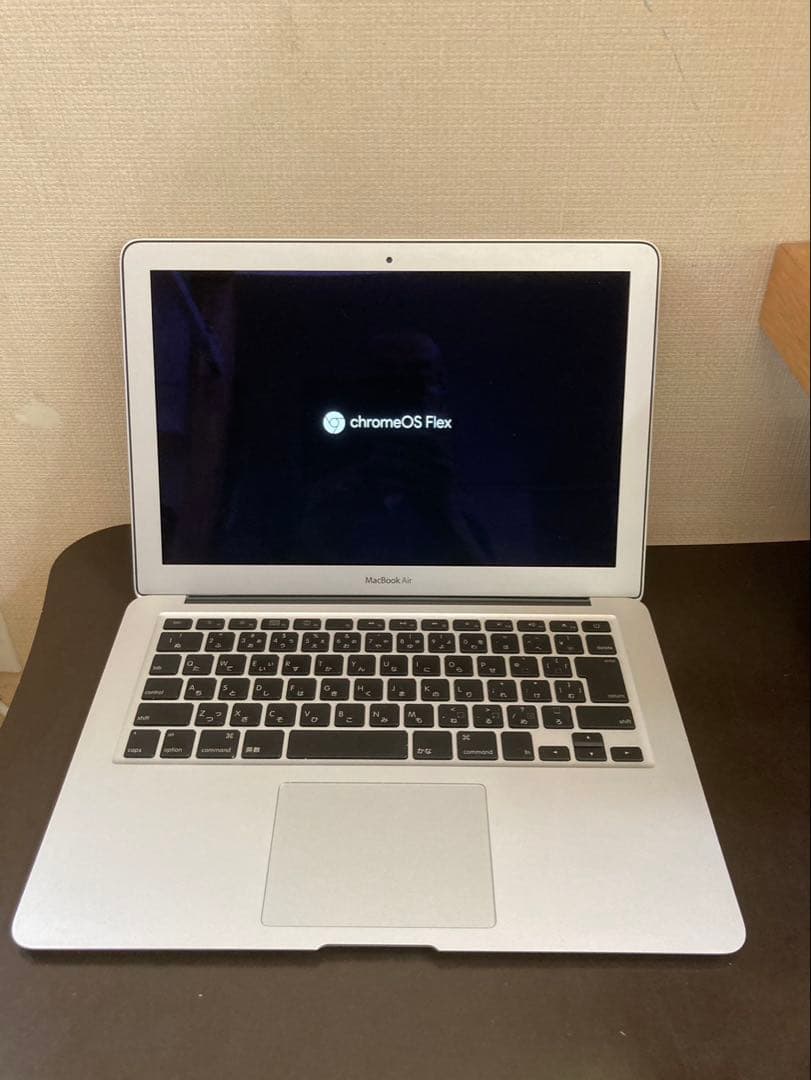 MacBook Air A1369 シルバー 充電器付き