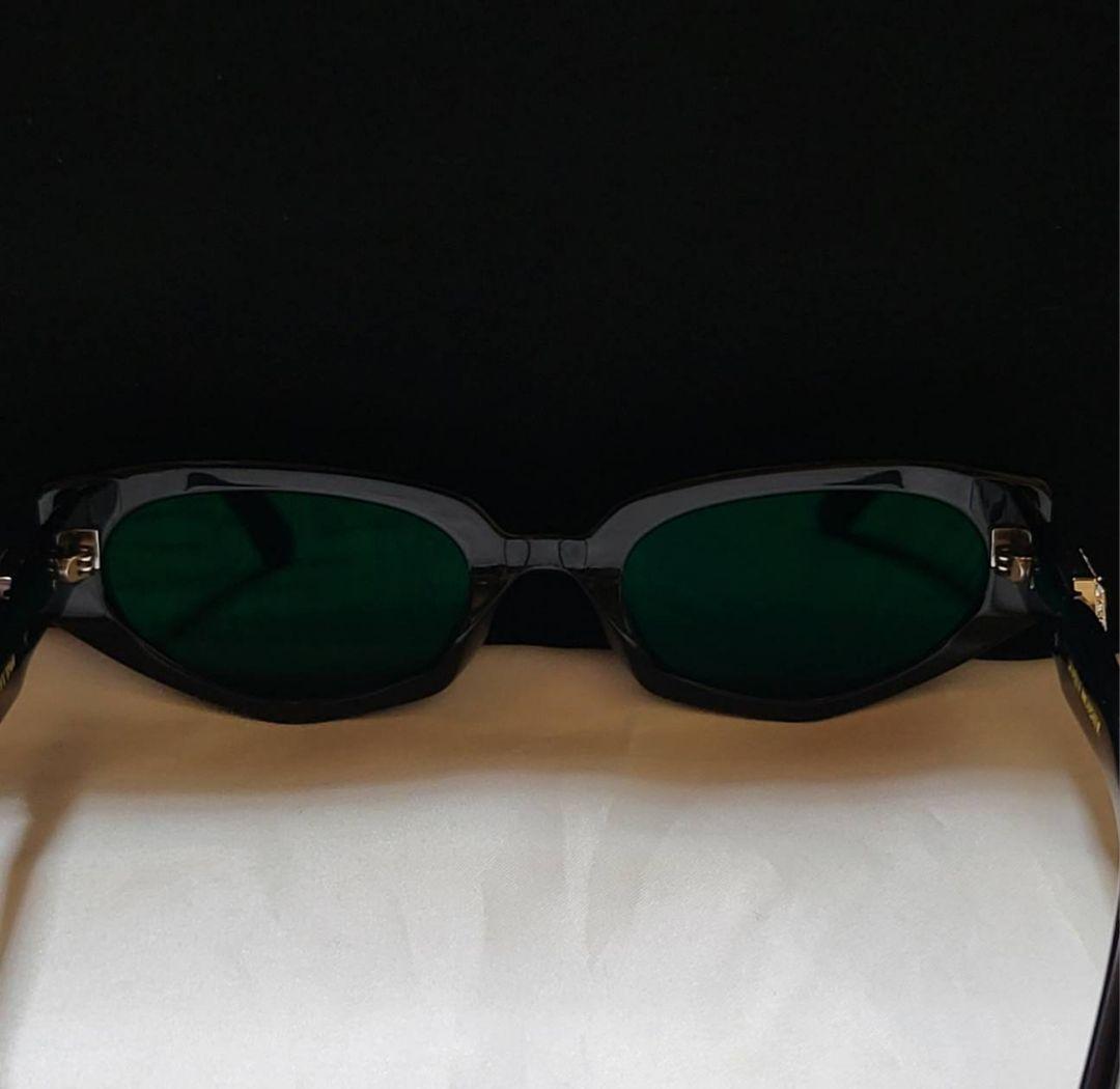 ◆GENTLE MONSTER◆サングラス　RUVY VANケース付き