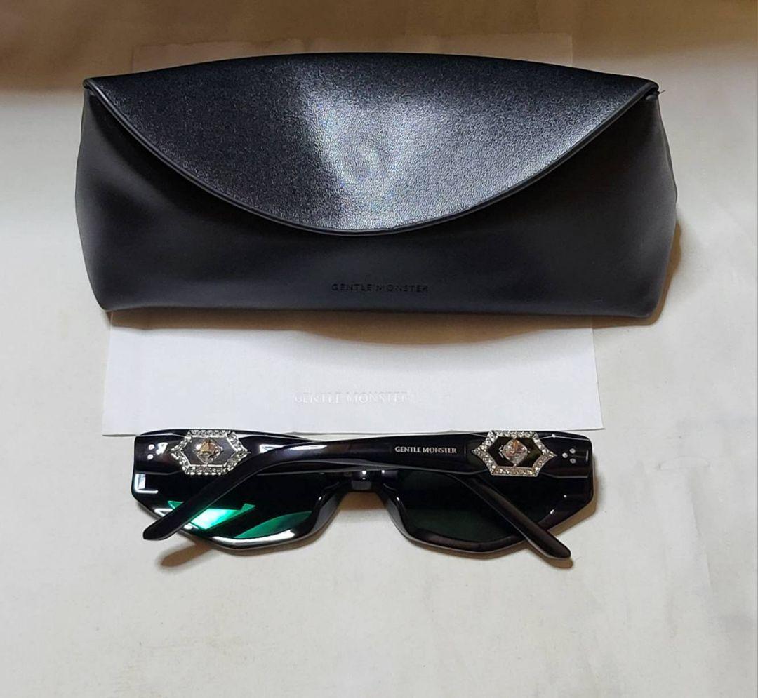 ◆GENTLE MONSTER◆サングラス　RUVY VANケース付き