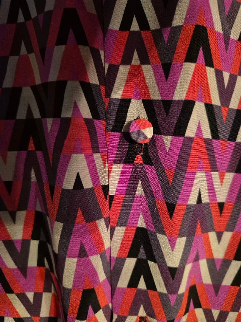 VALENTINO ピンク Vロゴ モノグラム ボウタイ ブラウス シルク