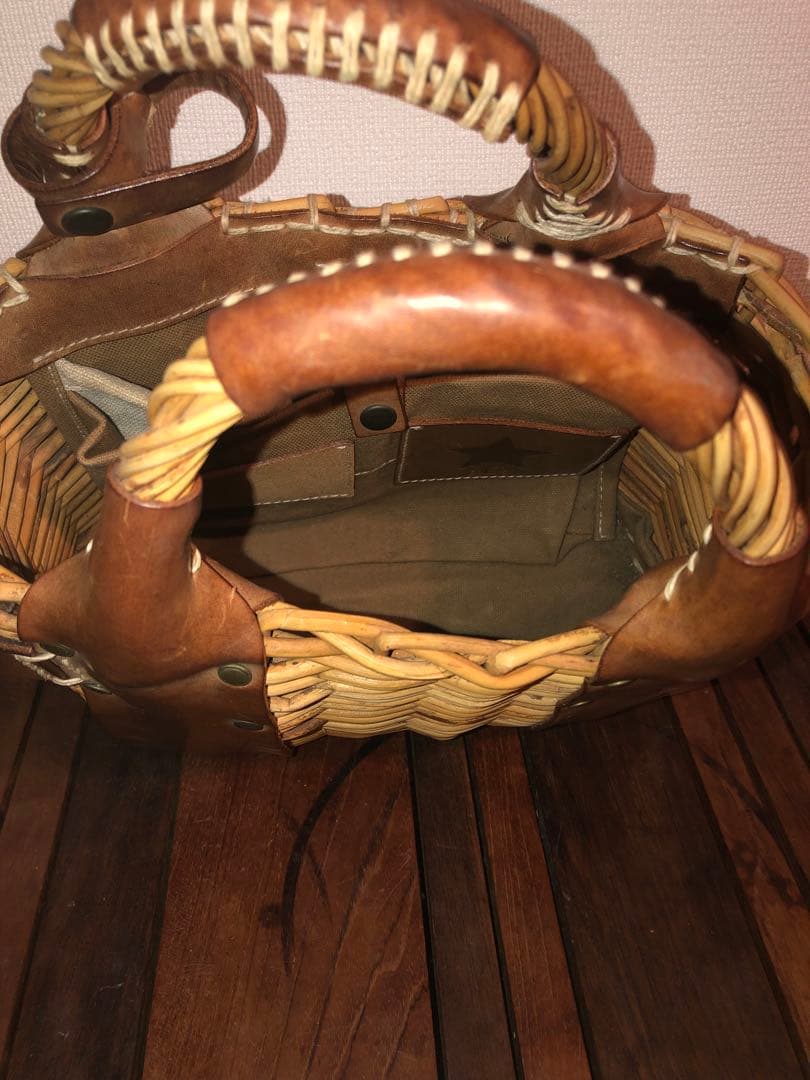 エバゴス ebagos オイルショルダーミニ　レザー　カゴバッグ