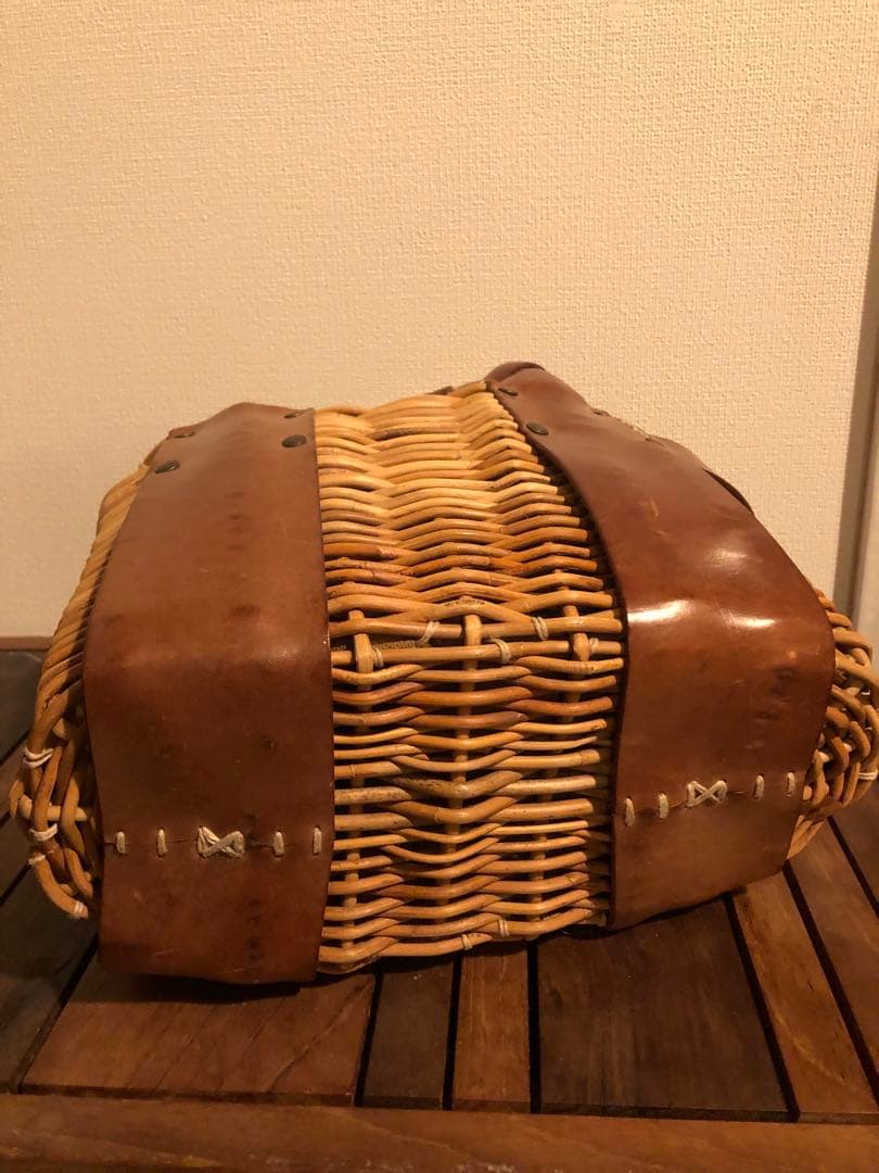 エバゴス ebagos オイルショルダーミニ　レザー　カゴバッグ