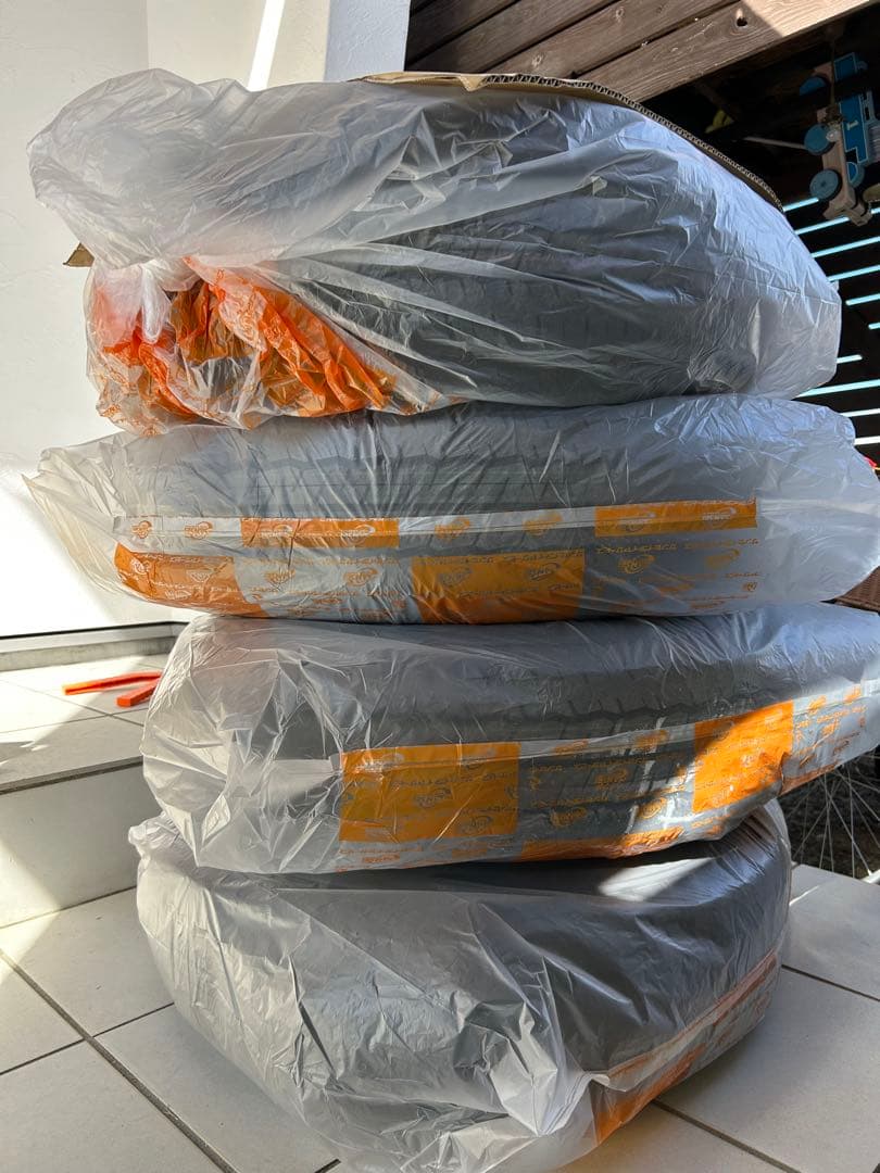 ハイエース　DX　標準ボディ　8型　新車外し　純正タイヤ　ホイール　4本セット