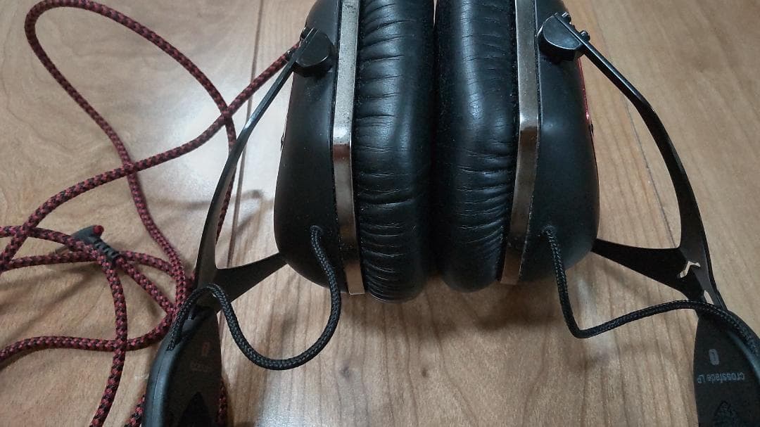 【訳あり】ローランド「V-MODA」ヘッドホン