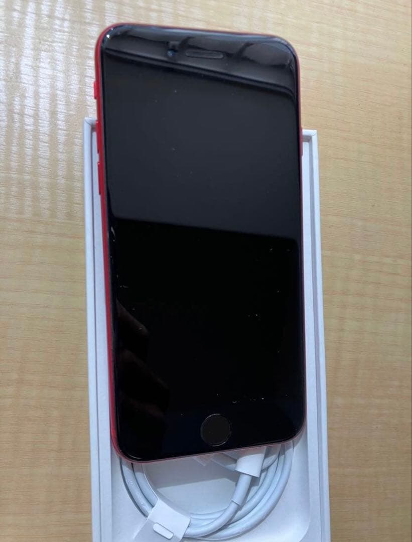 美品iPhoneSE第2世代(SE2)64GBレッドSIMフリ