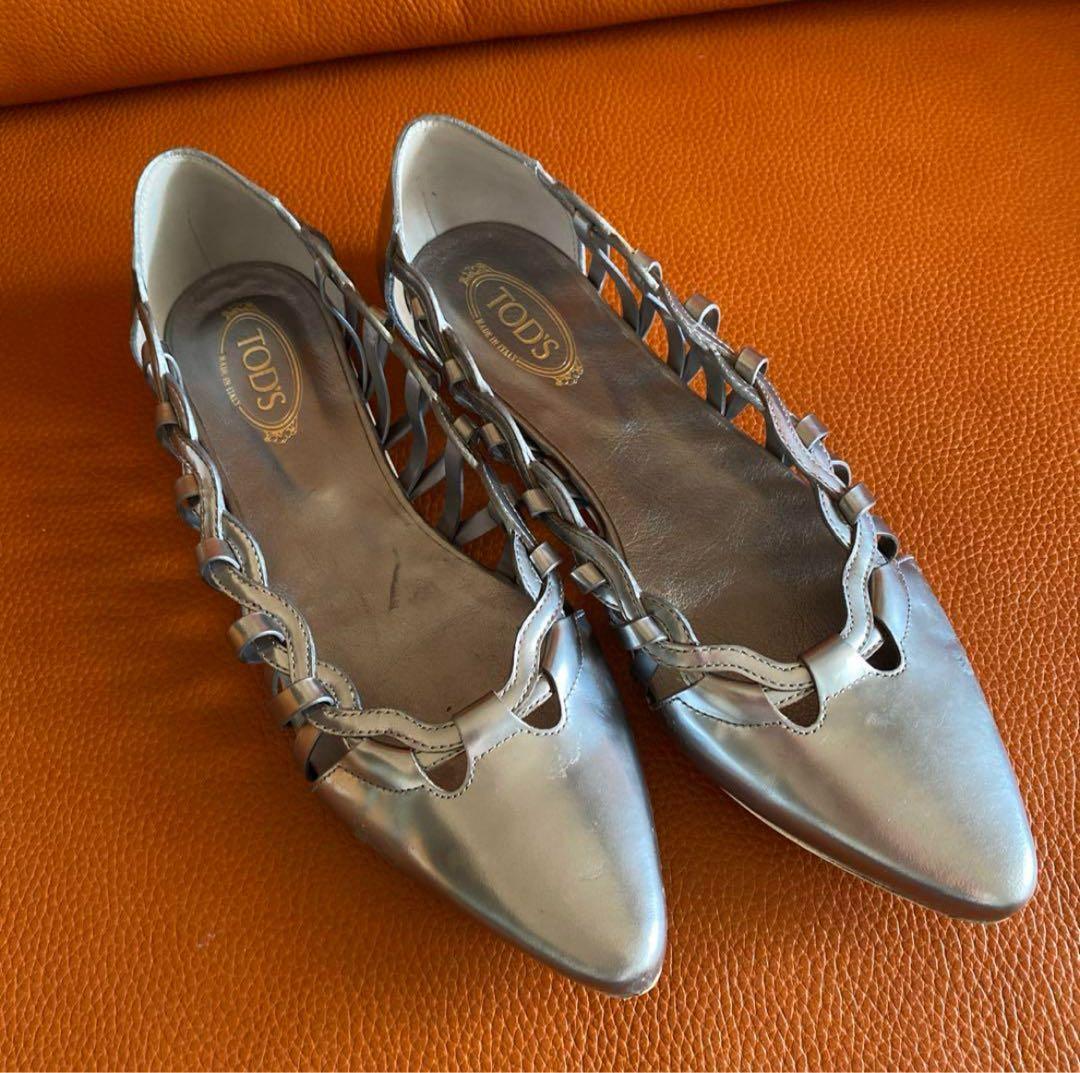 TOD'S シルバー フラットシューズ箱袋有り