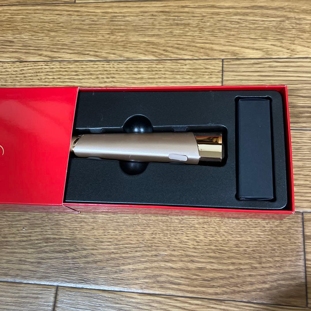 MEラボンアイ　IKKO