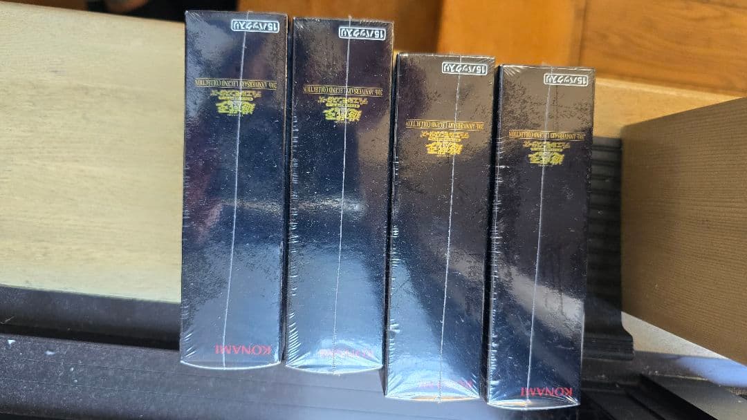 遊戯王　未開封BOX レジェンダリーコレクション レジェコレ 4BOX