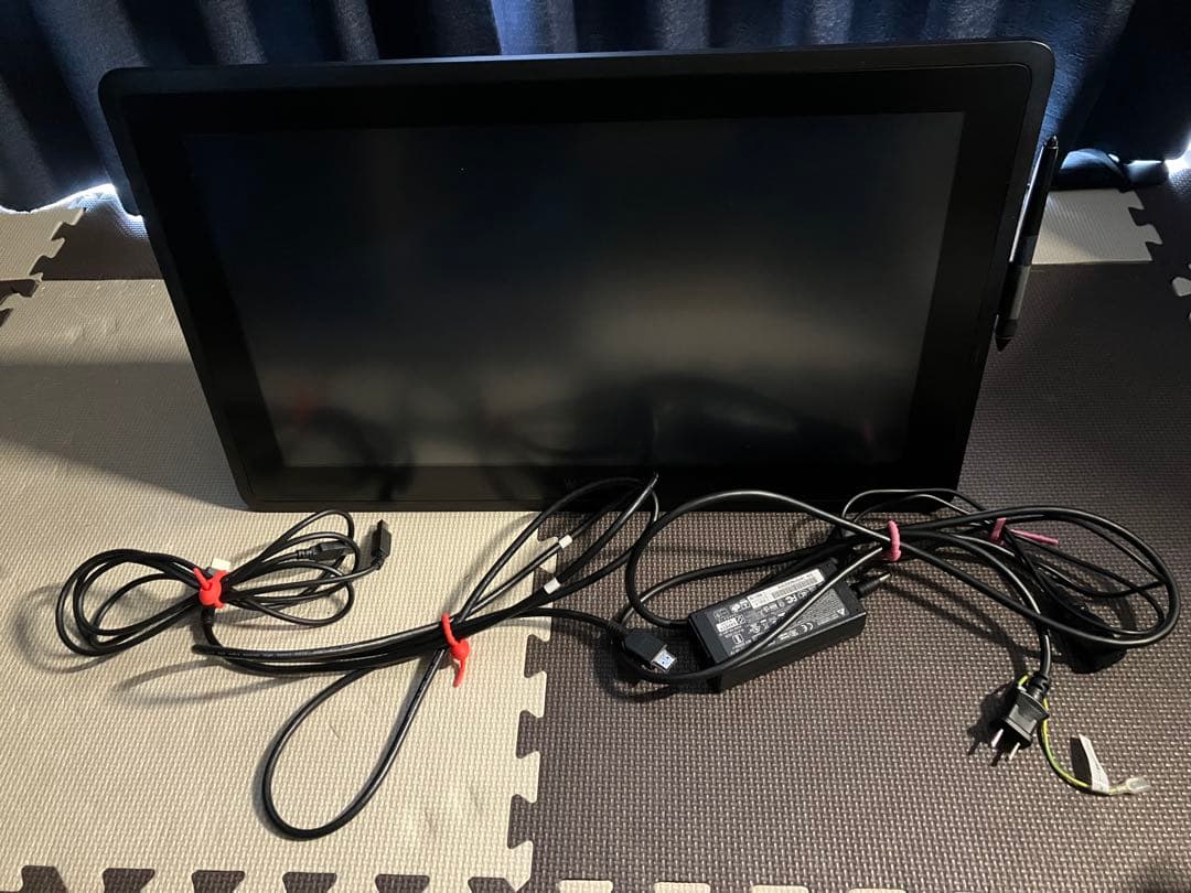 【美品】Wacom Cintiq 22 DTK2260K1D
