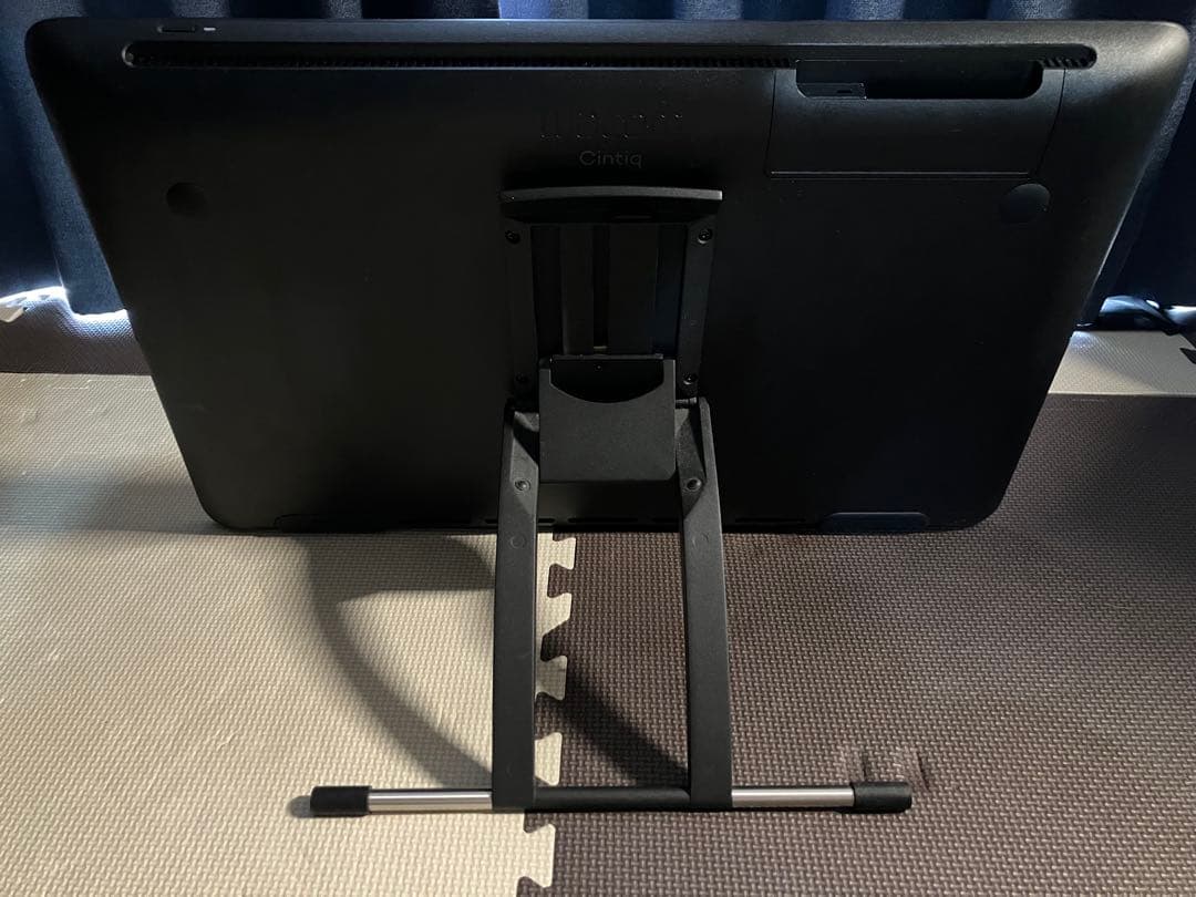 【美品】Wacom Cintiq 22 DTK2260K1D