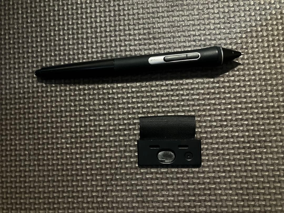 【美品】Wacom Cintiq 22 DTK2260K1D