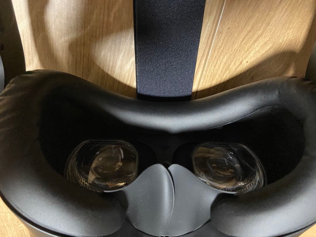 美品 HTC VIVE FOCUS 3 VRゴーグル