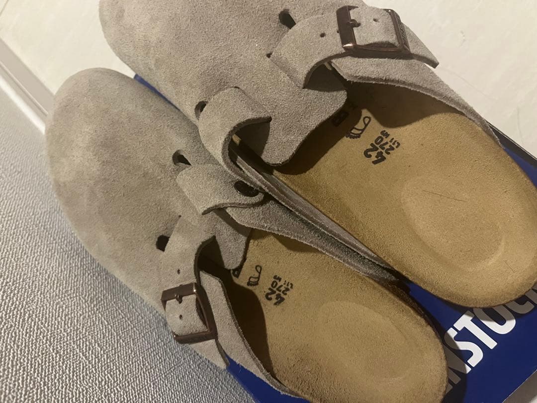 Birkenstock スエード グレー サンダル