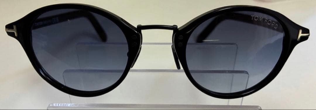 【新品未使用】TOMFORD トムフォード TF1050D 01W サングラス