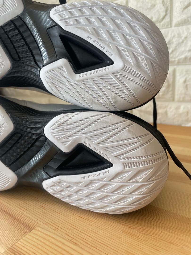 アシックス 【ASICS.バレーボールシューズ V-SWIF レアカラー28.5