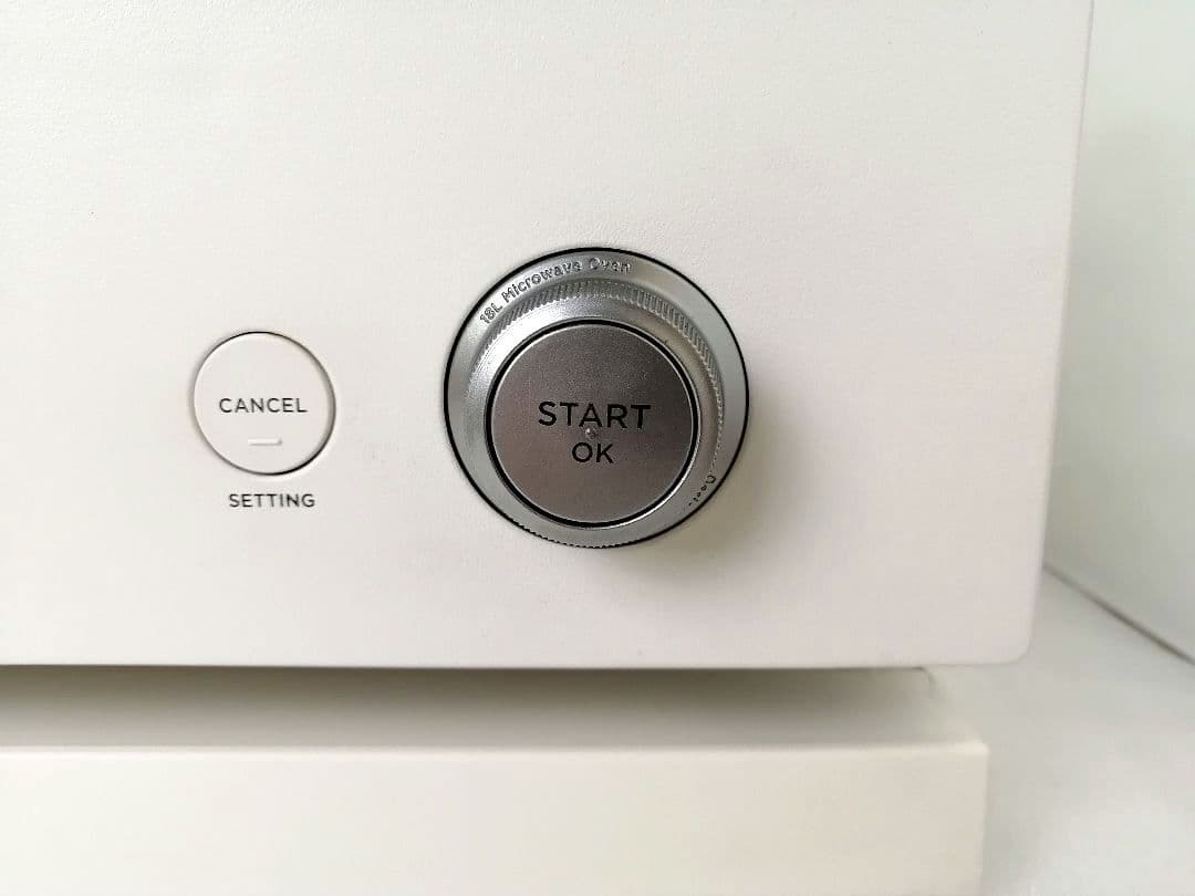 21年製 バルミューダデザイン　オーブンレンジ　ホワイト　55