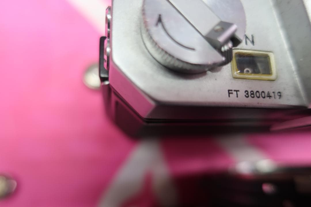 ニコン光学カメラ　本体２台　レンズ５本　ジャンク