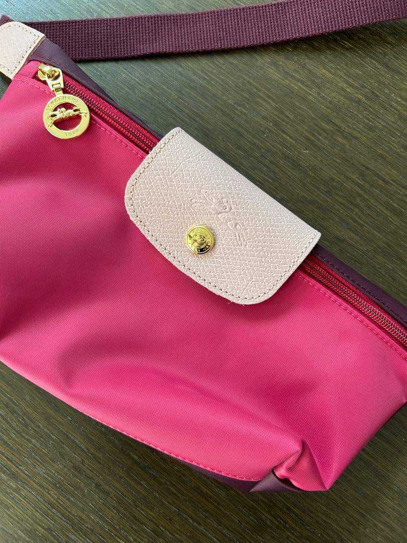 ロンシャン　ウエストポーチ　ボディバッグ　ピンク