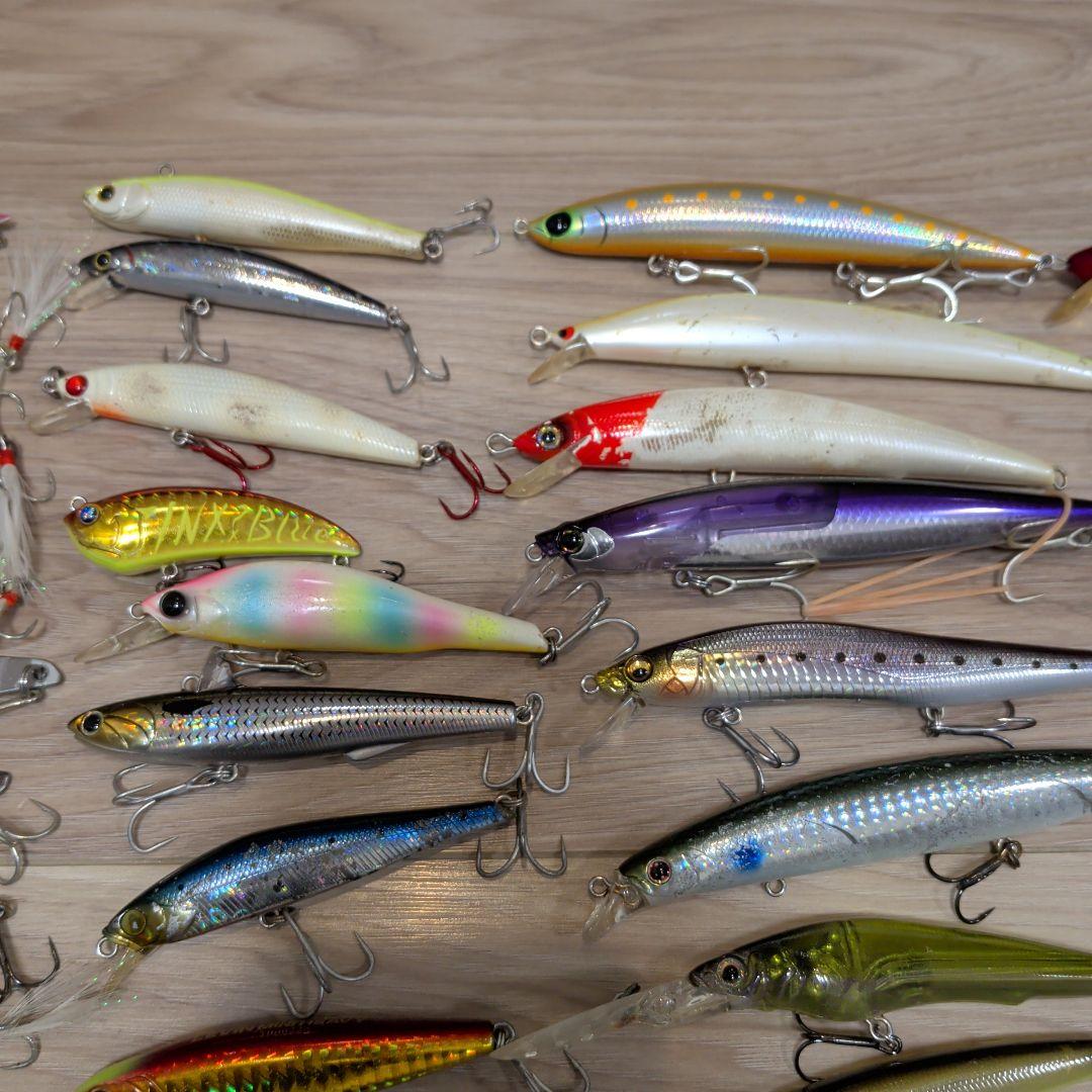 釣り用タックルボックス シーバス用ルアー70個超セット まとめ売り