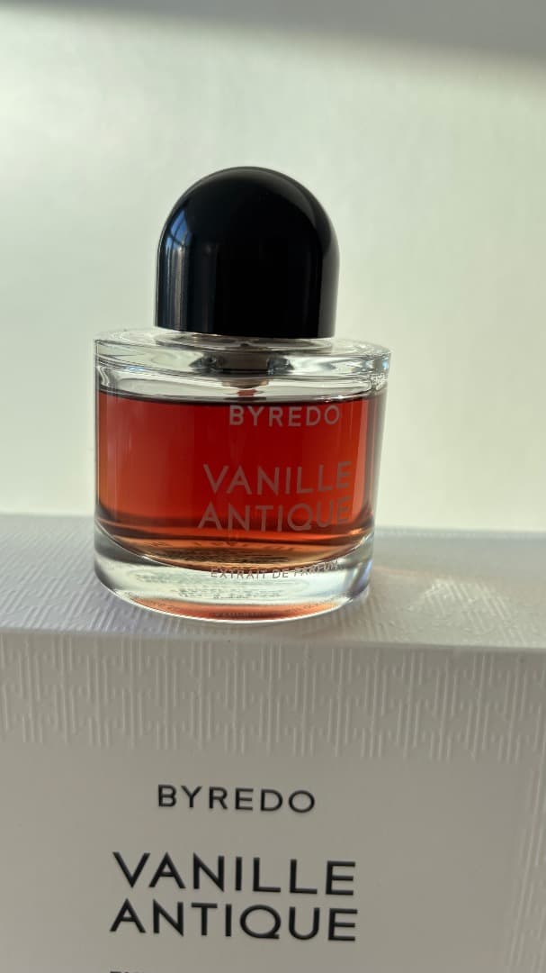 BYREDO VANILLE ANTIQUE エクストレ・ド・パルファム