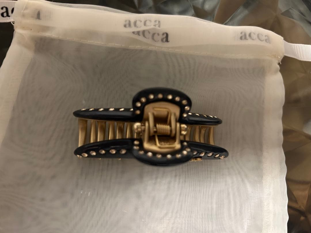 acca ヘアクリップ　ティアラクイーンM 黒