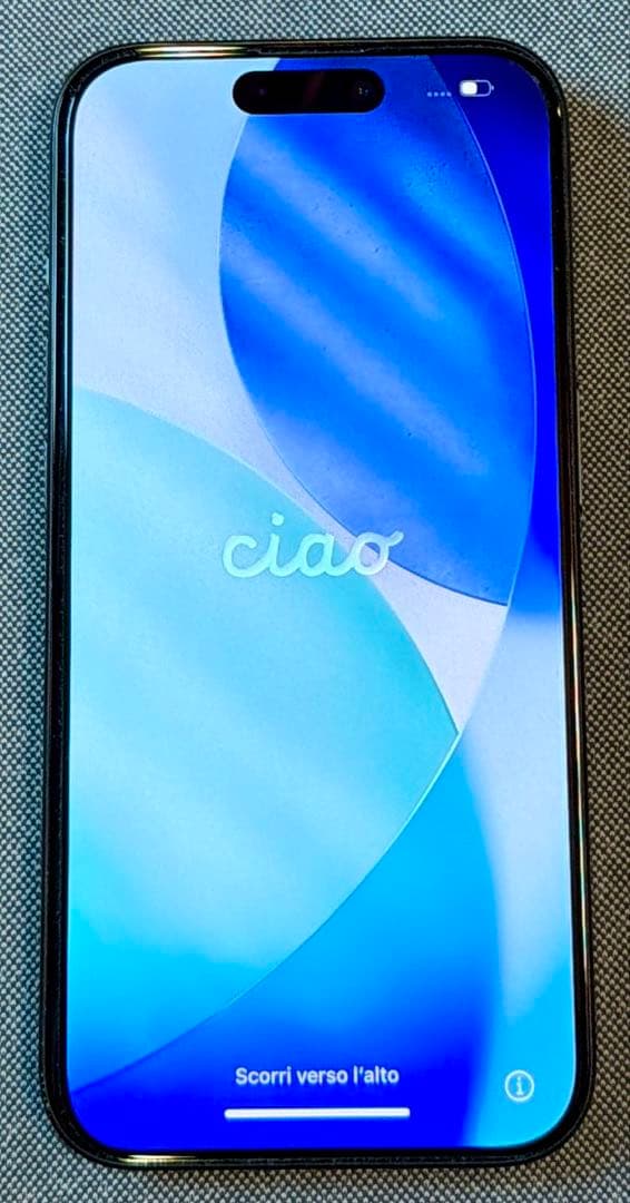 iPhone15pro 128GB SIMフリー ブラックチタニウム ケース付き