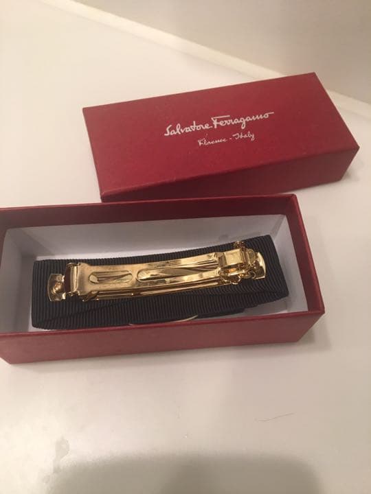 フェラガモ  バレッタ
