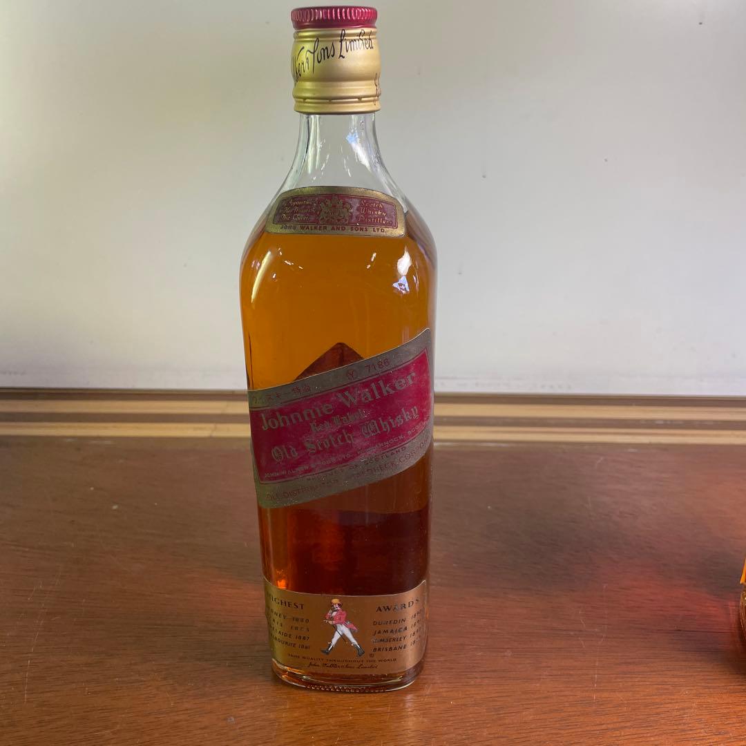ジョニーウォーカー　黒ラベル　赤ラベル　ウイスキー特級　未開封　70年代　古酒