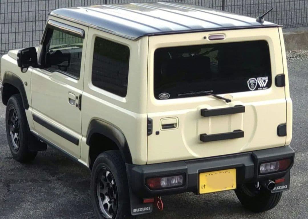 ジムニースペアタイヤレス化　 ラダースタイルIII