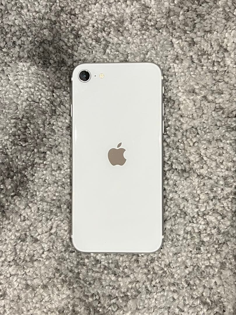 【美品】iPhone SE 第二世代 64GB ホワイト SIMフリー
