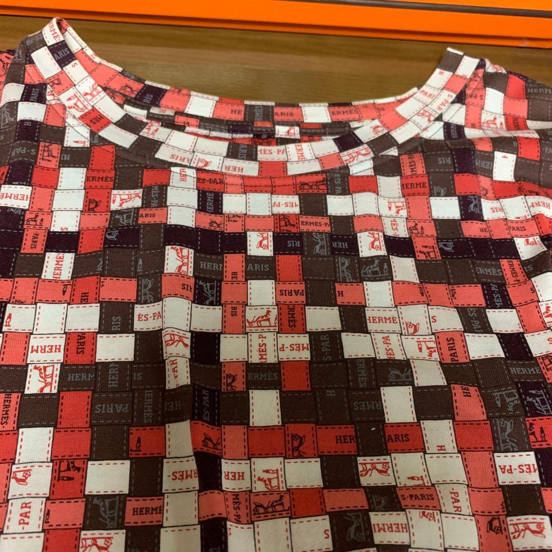 専用ですエルメス　ボルデュックリボン柄Tシャツ　34 レッド