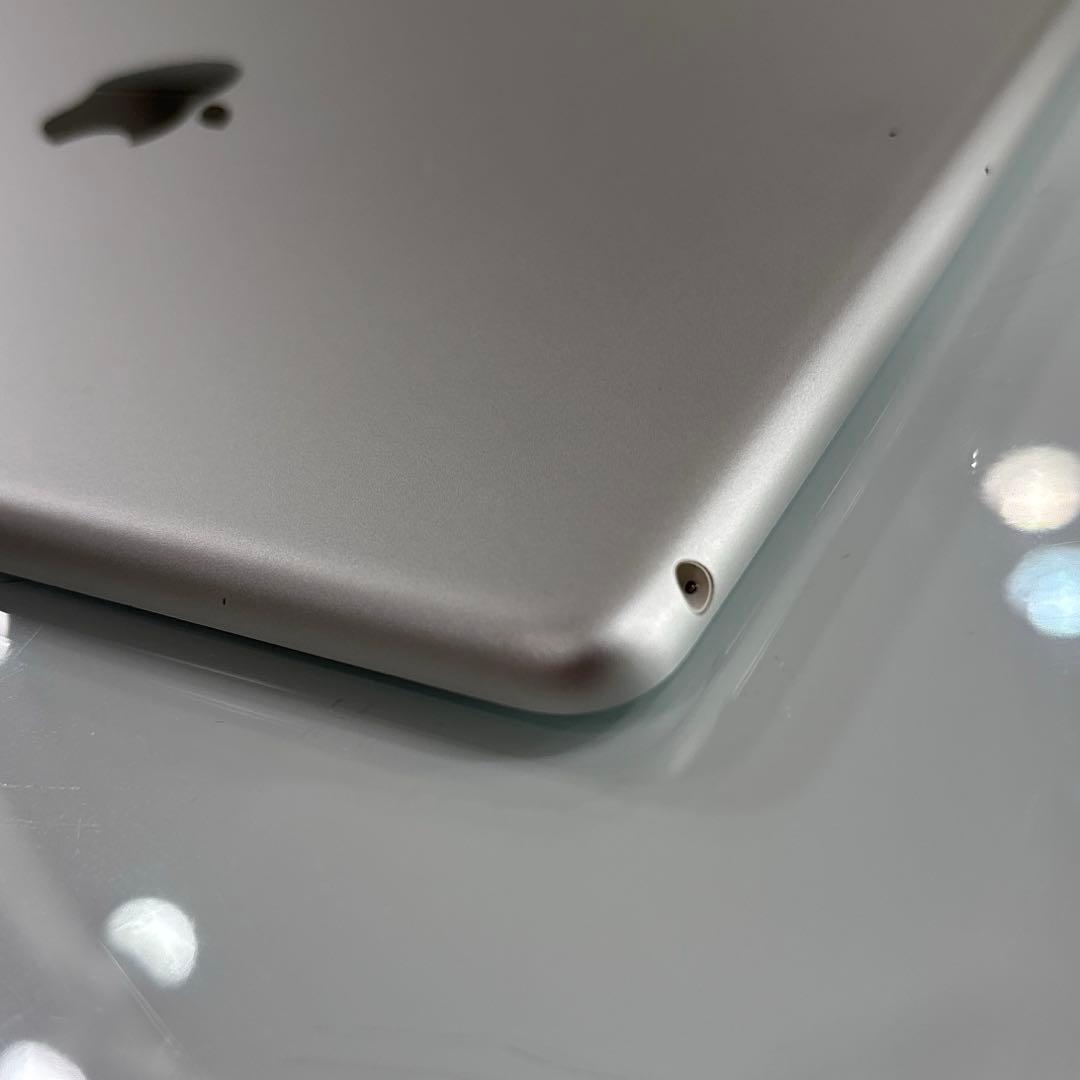 【美品★付属品完備】iPad 第7世代 32GB Wi-Fi