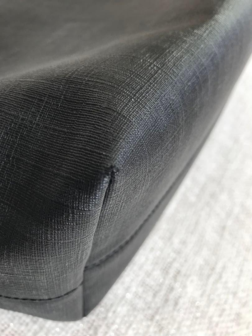 MONO様　FENDI 黒 軽量バッグ