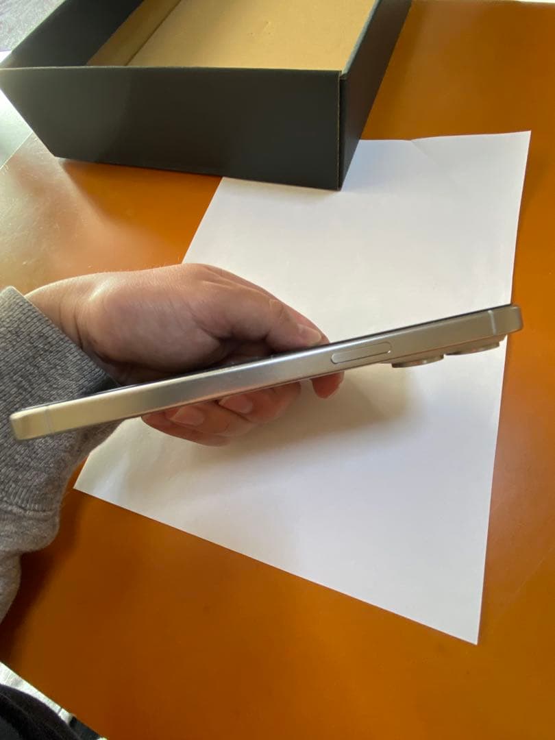 iPhone15 ProMAX 256G ホワイト