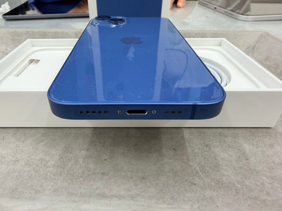 iPhone13 128GB ブルー