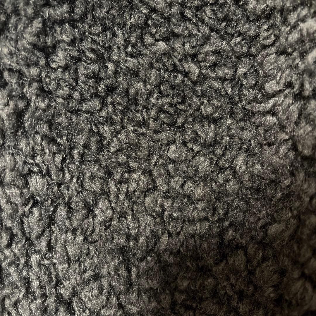 シープフェイクファージップベスト　チャコールグレー