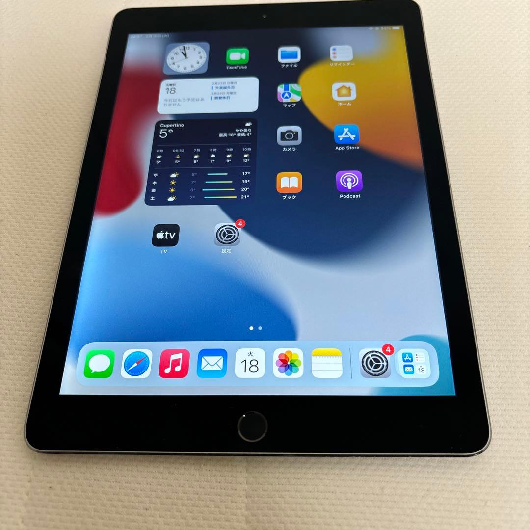 iPadAir2 第2世代 64GB WIFIモデル　MGKL2J/A