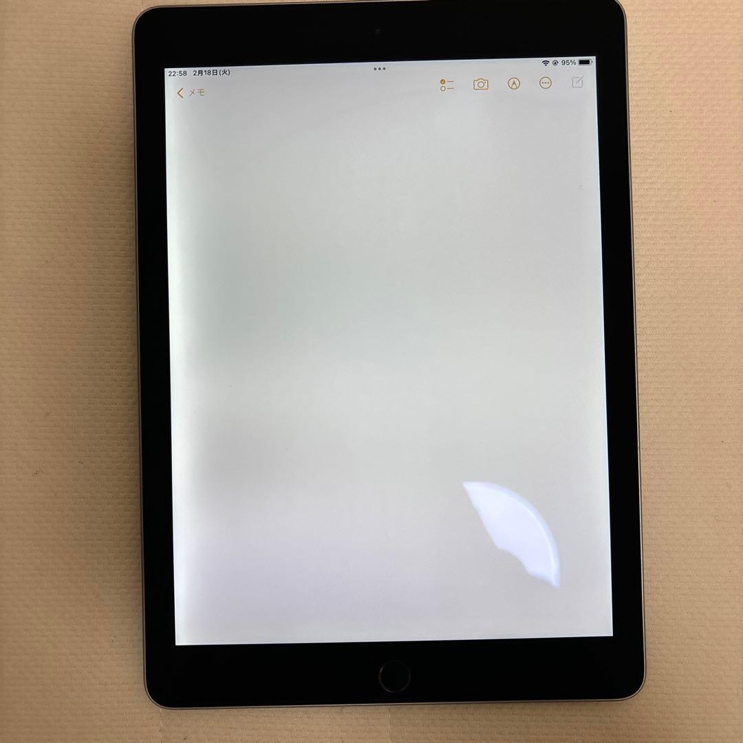 iPadAir2 第2世代 64GB WIFIモデル　MGKL2J/A